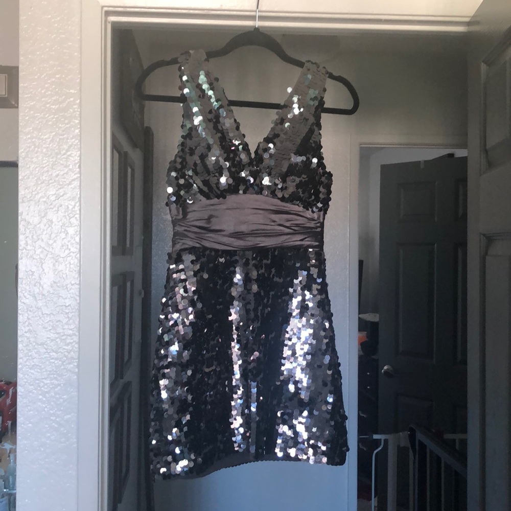 Forever 21 sequin party dress